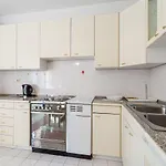 Rona Ani