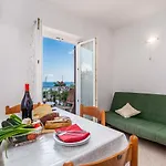 Apartman Rona Ani *