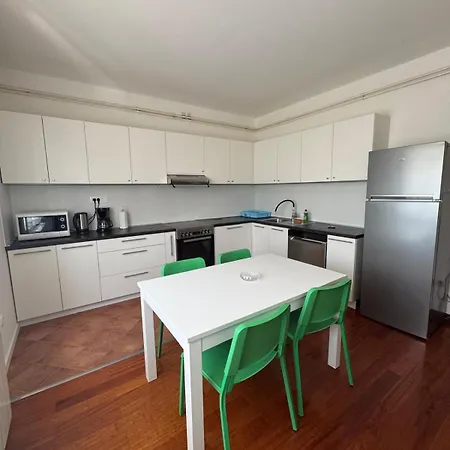 Rona Ani Apartmán *