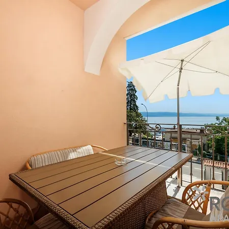 Appartement Rona Ani