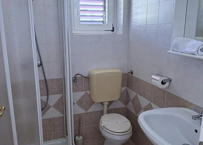 Apartman Rona Ani *