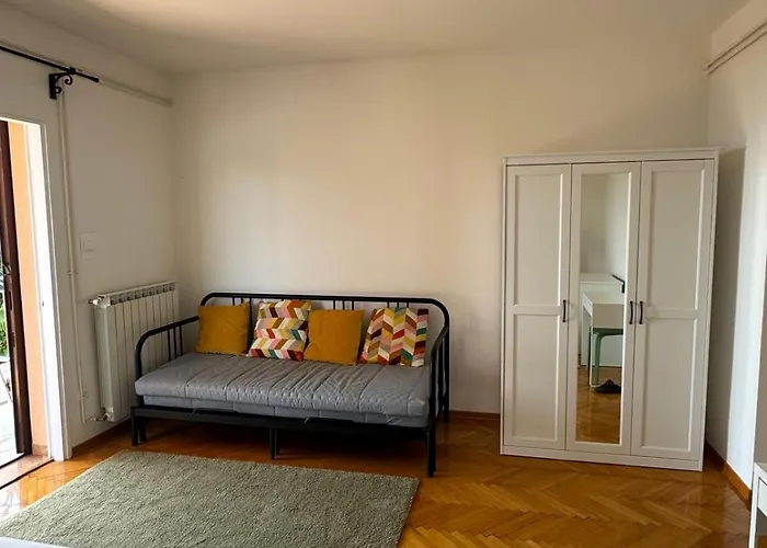 Apartman Rona Ani Icici